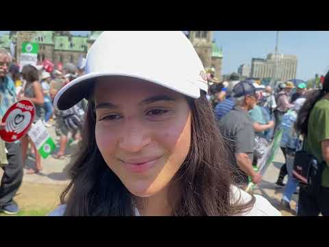 Thumbnail for See what this pro-life woman did in front of angry pro-choice activists