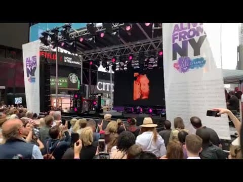 Thumbnail for A Live Ultrasound was Broadcast in Times Square | Highlights from Historic Alive from New York event