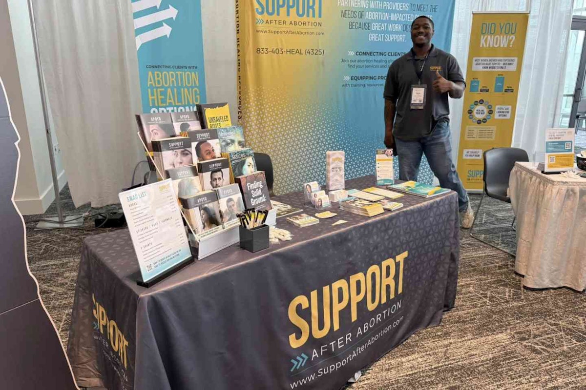 Former college football star now bringing healing to men impacted by abortion