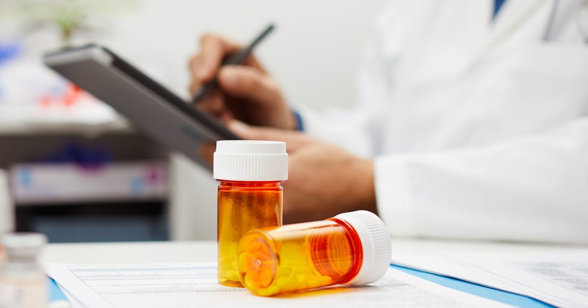 Illinois pharmacists can prescribe hormonal contraceptives, emergency contraception