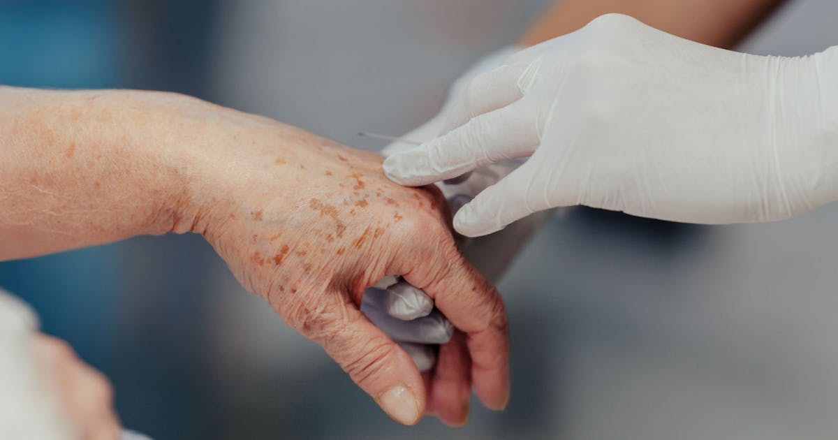 More than 17,000 estimated 'assisted' deaths in Canada for 2025