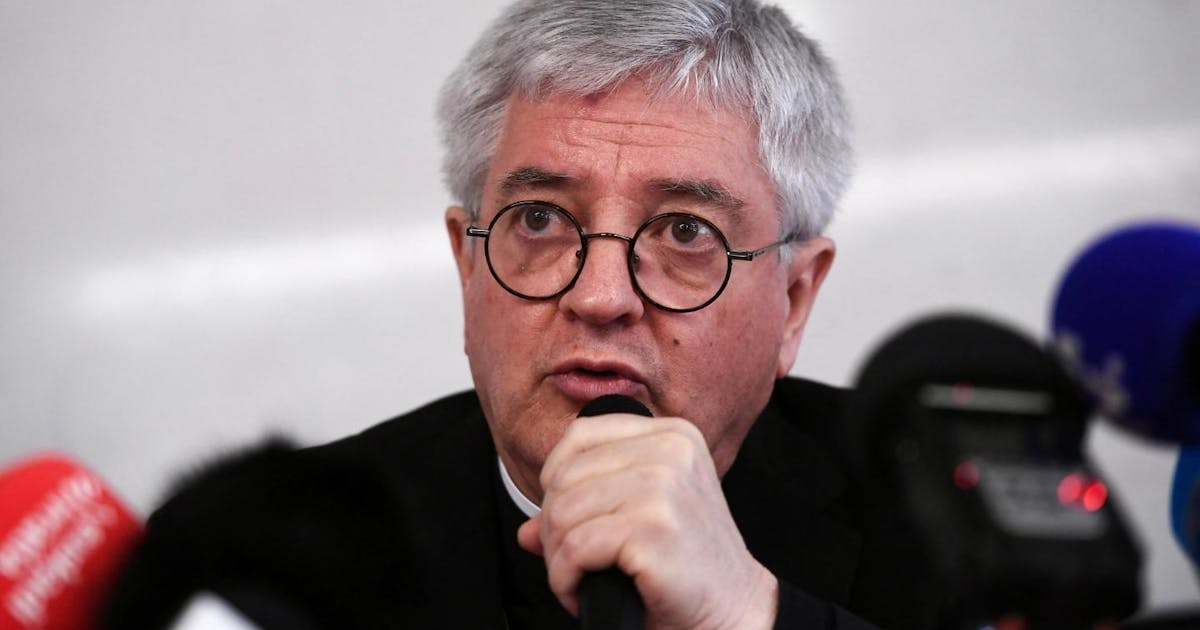 French bishop: No communion for Catholic lawmakers who supported 'assisted dying' bill