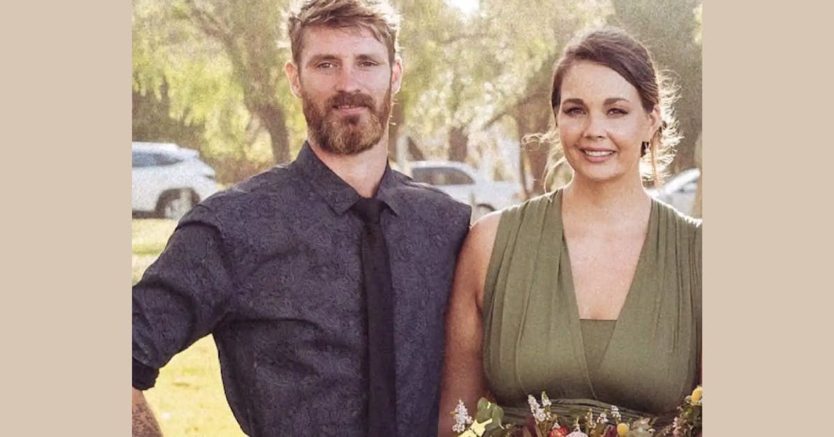 Tess chose life thanks to the support of her boyfriend and they left their New Age lifestyle
