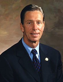 220px-Stephen_F._Lynch,_2008_cropped