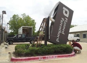 The abortion clinic in Bryan, Texas closes down.