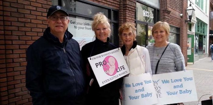 40 Days for Life in Pittsburgh, PA (via 40DaysforLife.com)
