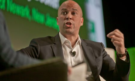 Cory booker, women, campaign, photo via flickr all creative commons