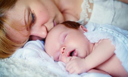 mother-baby-sleeping