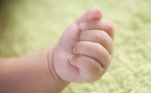 Concerned citizen rescues crying newborn from Nevada dumpster