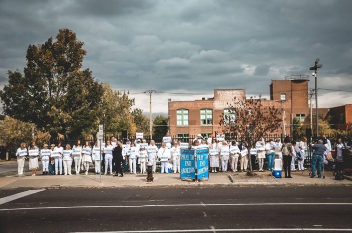 67 women protest at St. Louis Planned Parenthood, one for each ambulance call. Pregnancy centers do not injure women.