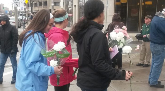 sidewalk outreach abortion clinic