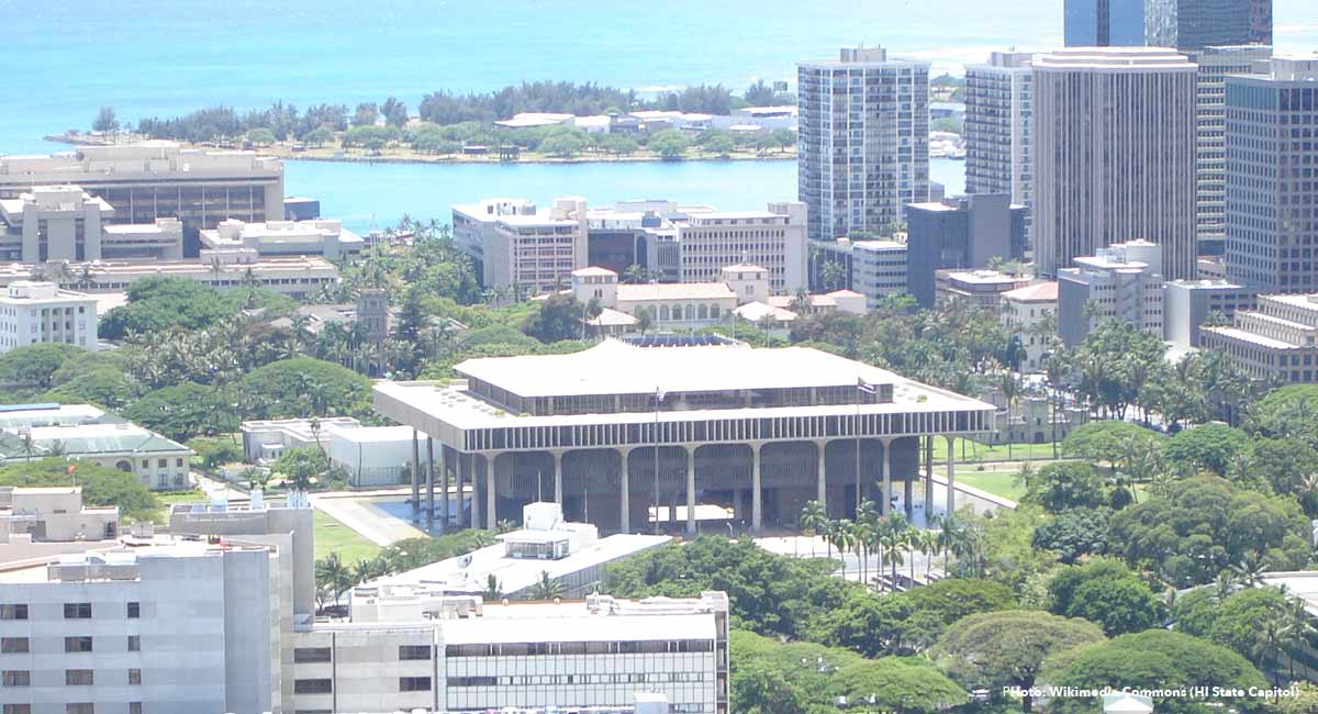 Hawaii_State_Capitol-Wikimedia