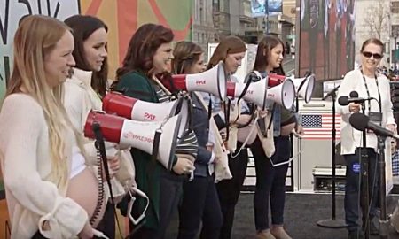 Planned Parenthood workers, pregnant, heartbeat