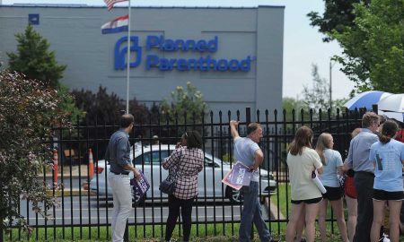 Missouri Planned Parenthood, buffer zones, sidewalk counselors