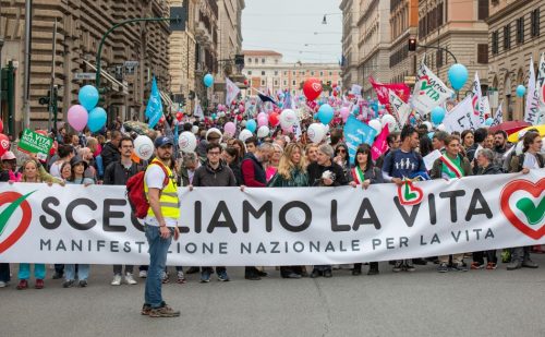 Thousands take part in Italy’s Demonstration for Life