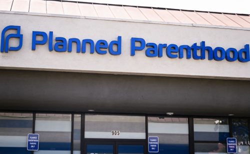 Planned Parenthood to close eight facilities across Iowa, Minnesota